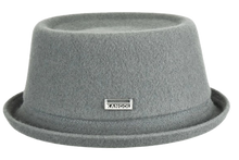 Load image into Gallery viewer, Wool Mowbray